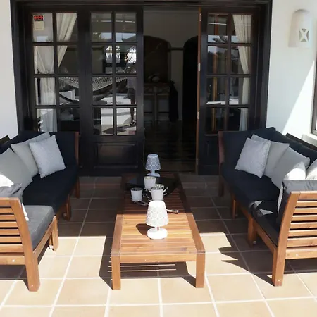 Traumvilla Mit Pool & Meerblick 别墅