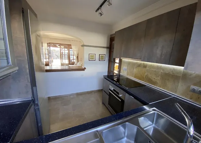 Traumvilla Mit Pool & Meerblick 빌라