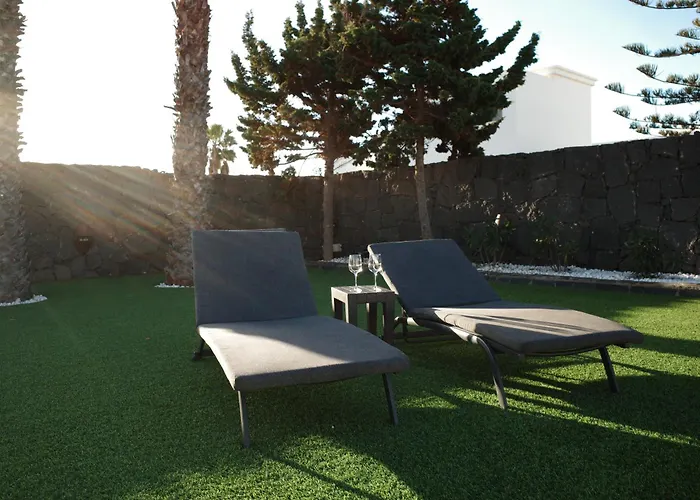 빌라 Traumvilla Mit Pool & Meerblick *